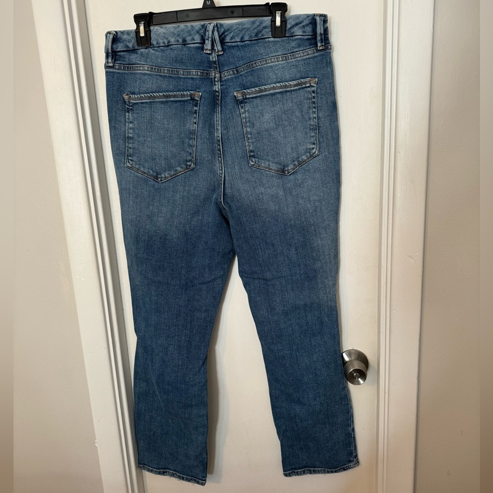Good American destroyed jeans size 16 - Picture 3 of 6
